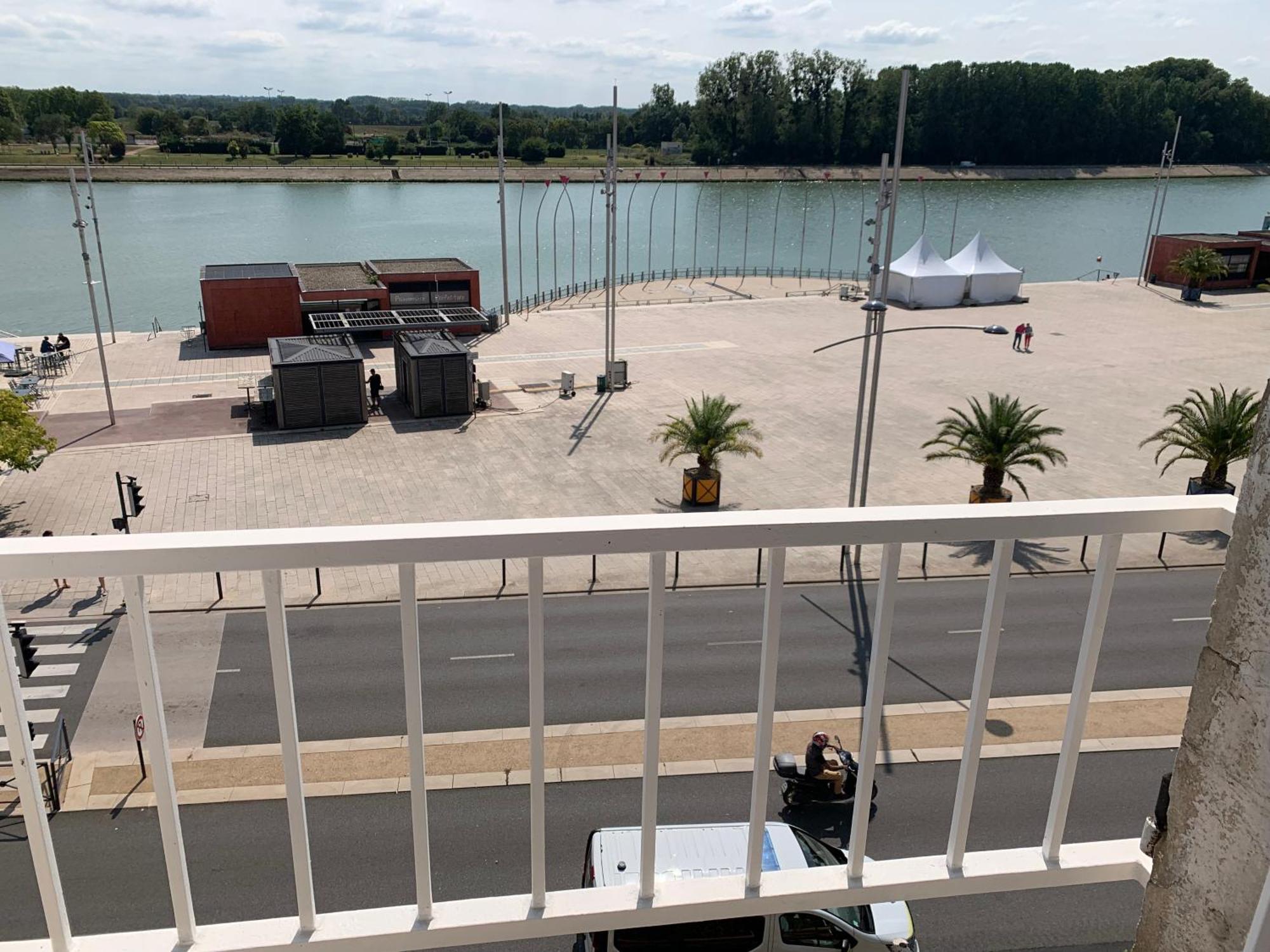 Appartement Neuf, Vue Sur Saone Mâcon Dış mekan fotoğraf